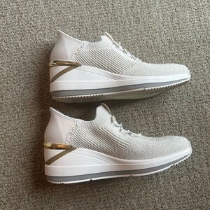 Skechers Mark Nason wedge sneakers taupe tan with gold accent 8.5